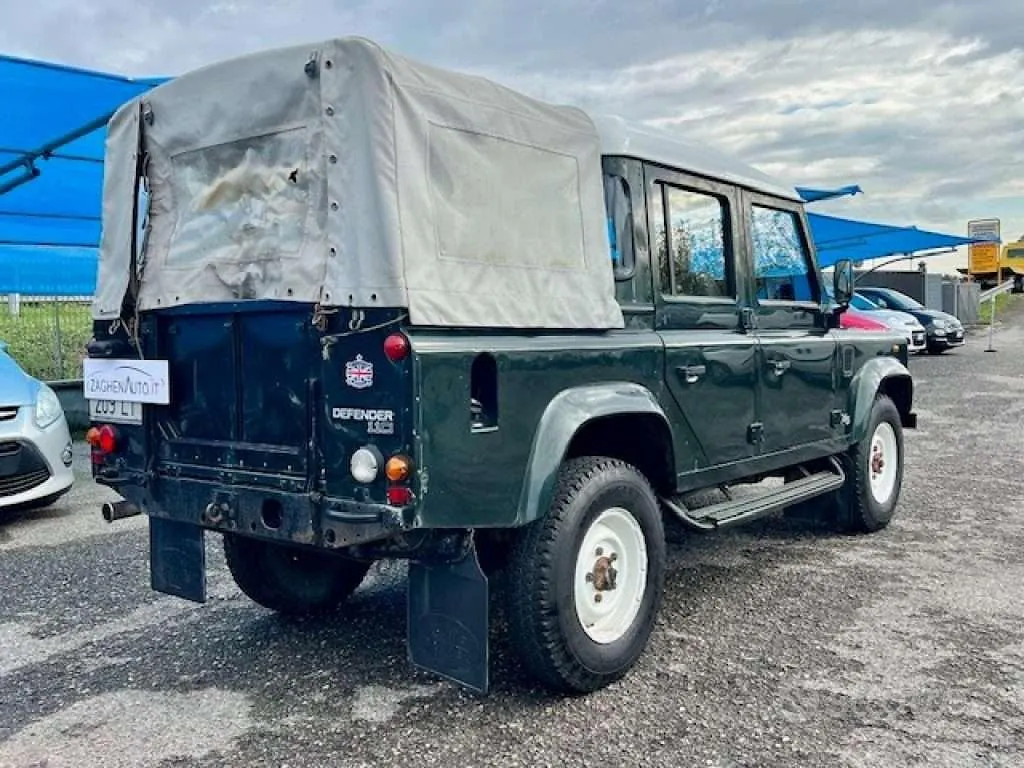 Land Rover Defender 2001 photo 4