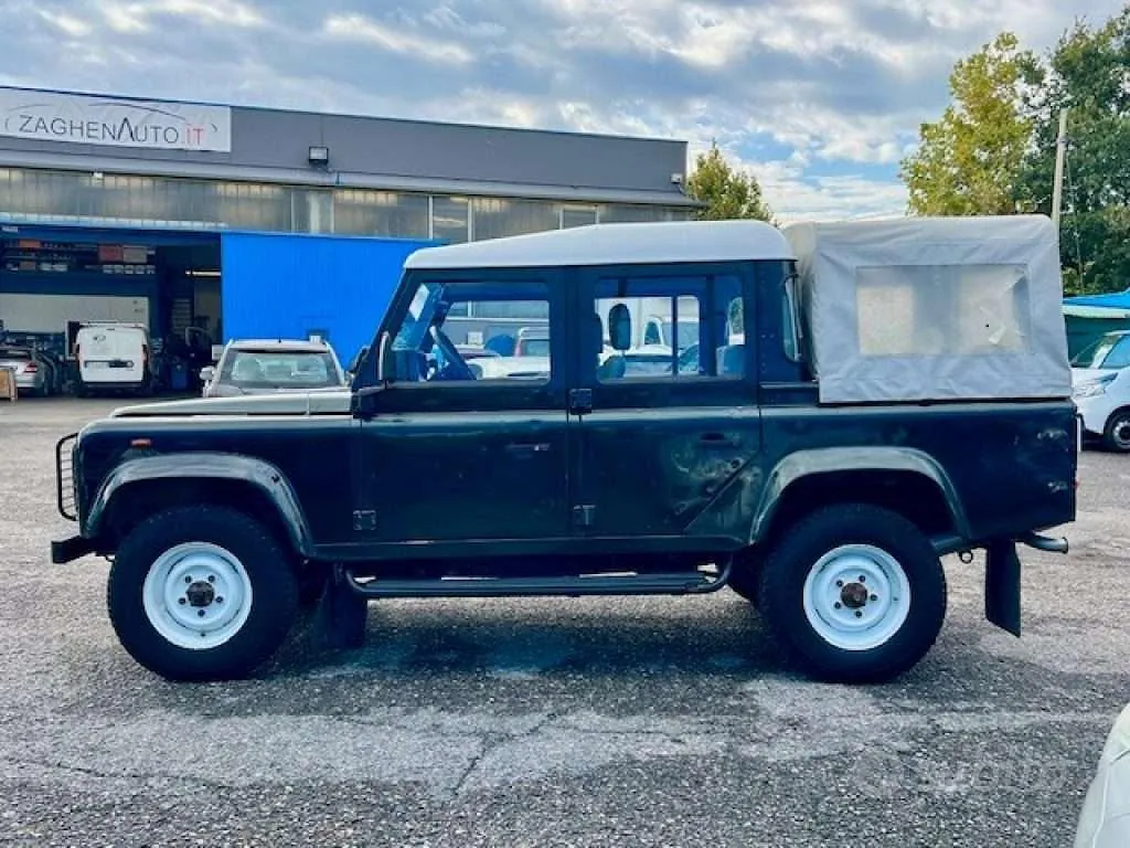 Land Rover Defender 2001 photo 5