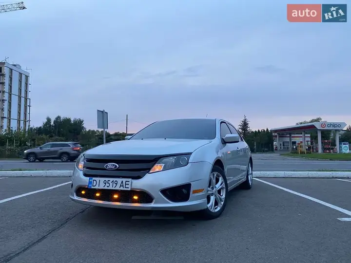 Ford Fusion 2011 photo 2