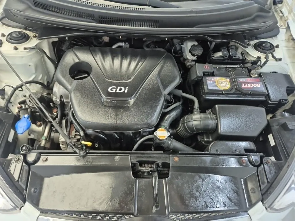Hyundai Veloster 2012 photo 5