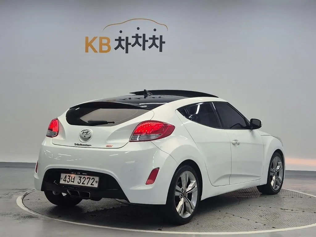 Hyundai Veloster 2012 photo 3