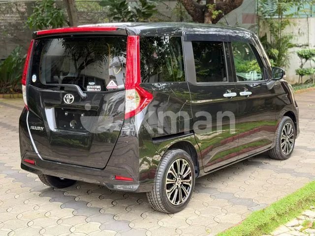 Toyota Roomy 2025 photo 4
