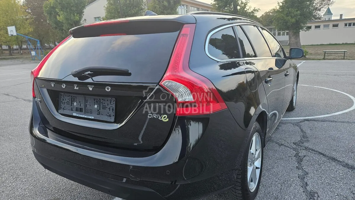 Volvo V60 2011 photo 5