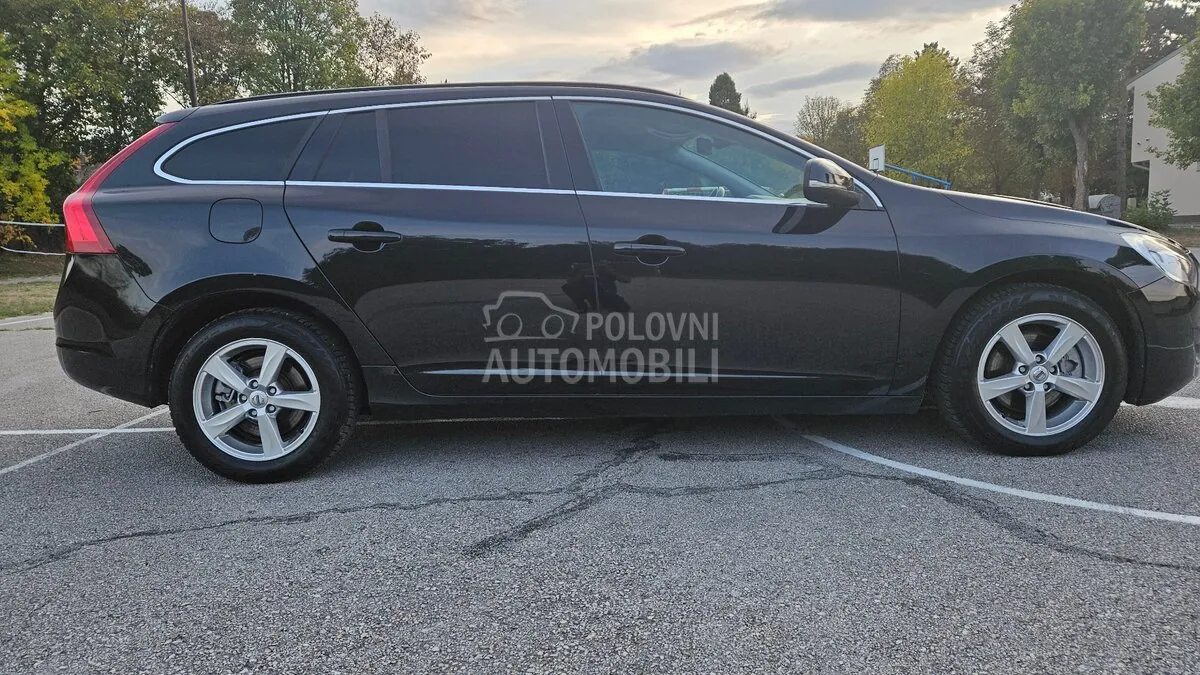 Volvo V60 2011 photo 4