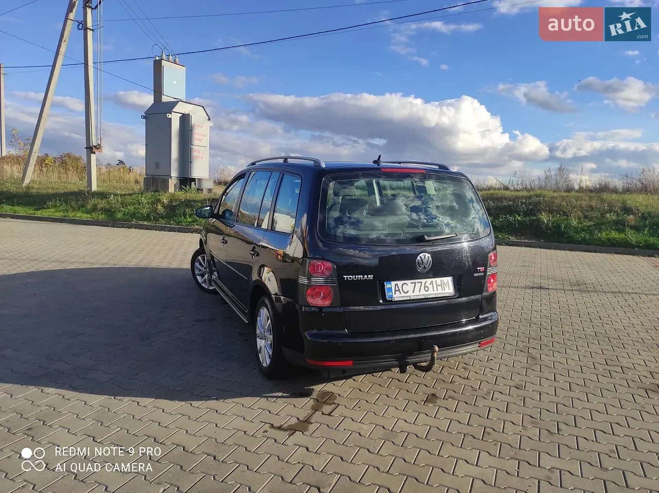 Volkswagen Touran 2010 photo 4