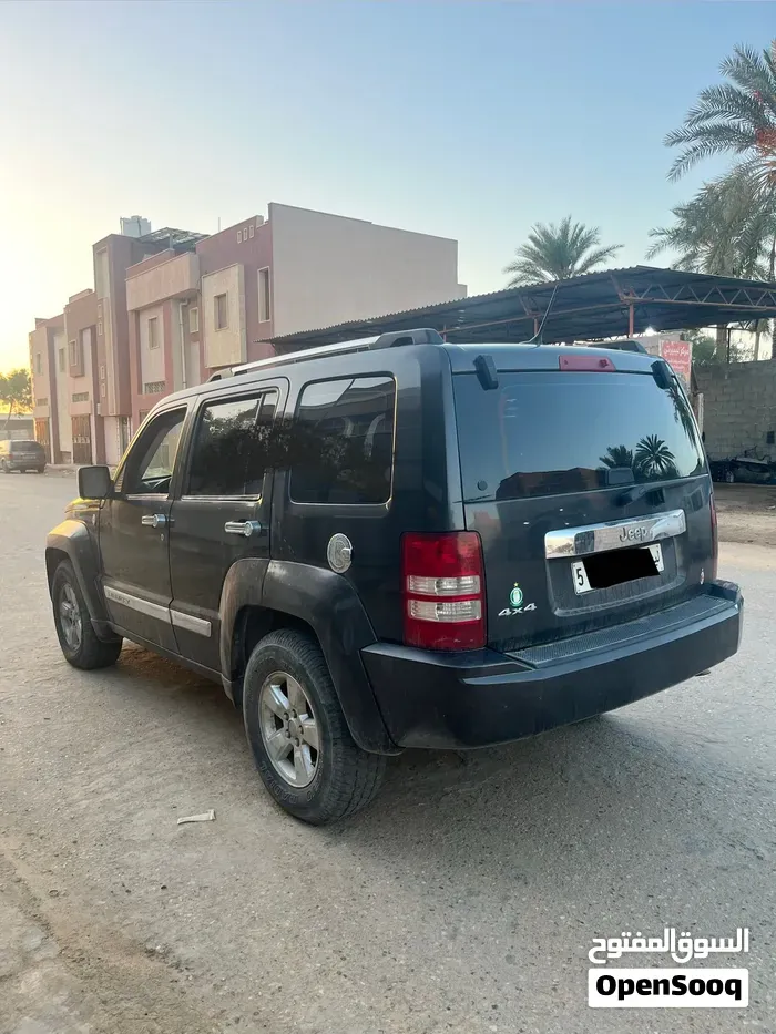Jeep Liberty 2012 photo 4