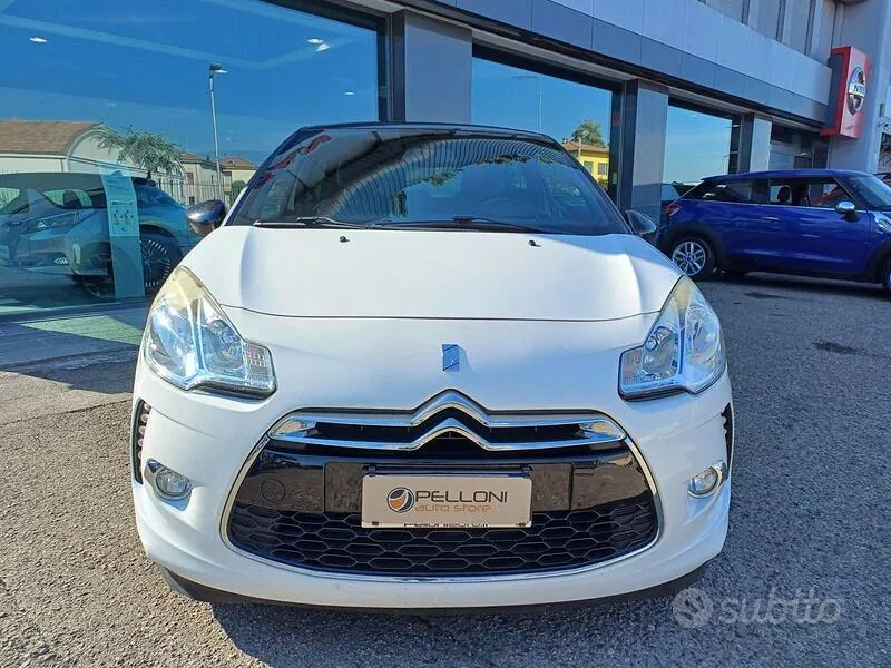 DS Automobiles Ds3 2011 photo 4