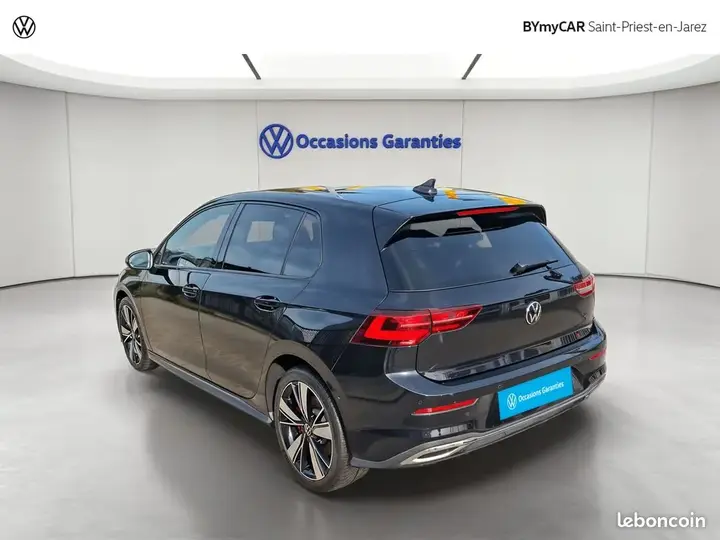 Volkswagen Golf 2023 photo 3