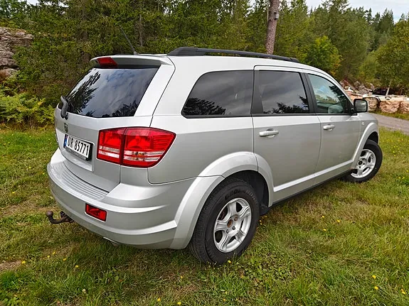 Dodge Journey 2010 photo 5