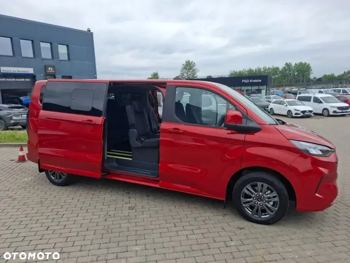 Ford Tourneo Custom 2026 photo 3