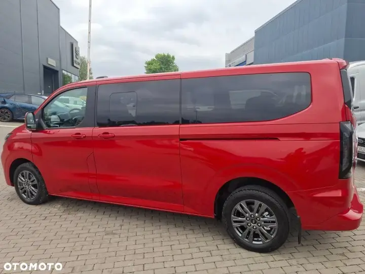 Ford Tourneo Custom 2026 photo 5