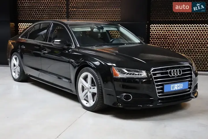Audi A8 2017 photo 4