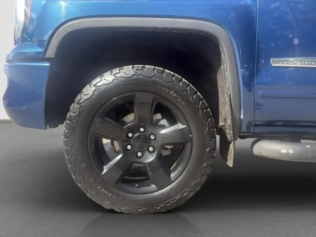GMC Sierra 1500 2016 photo 2
