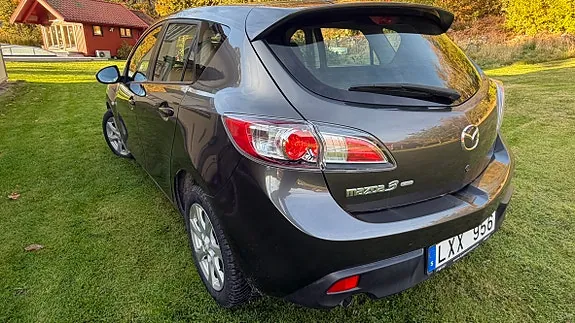 Mazda 3 2011 photo 5