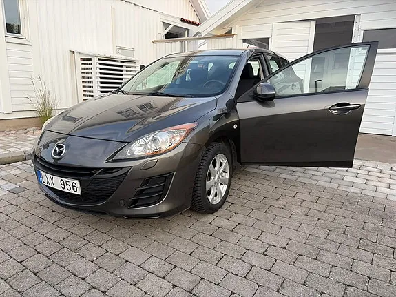 Mazda 3 2011 photo 4