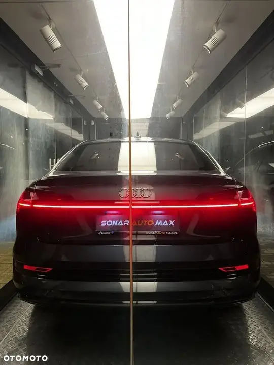 Audi E-Tron 2020 photo 4