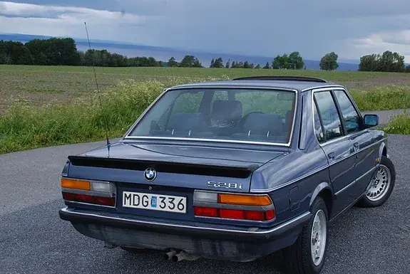 BMW 528I 1986 photo 3