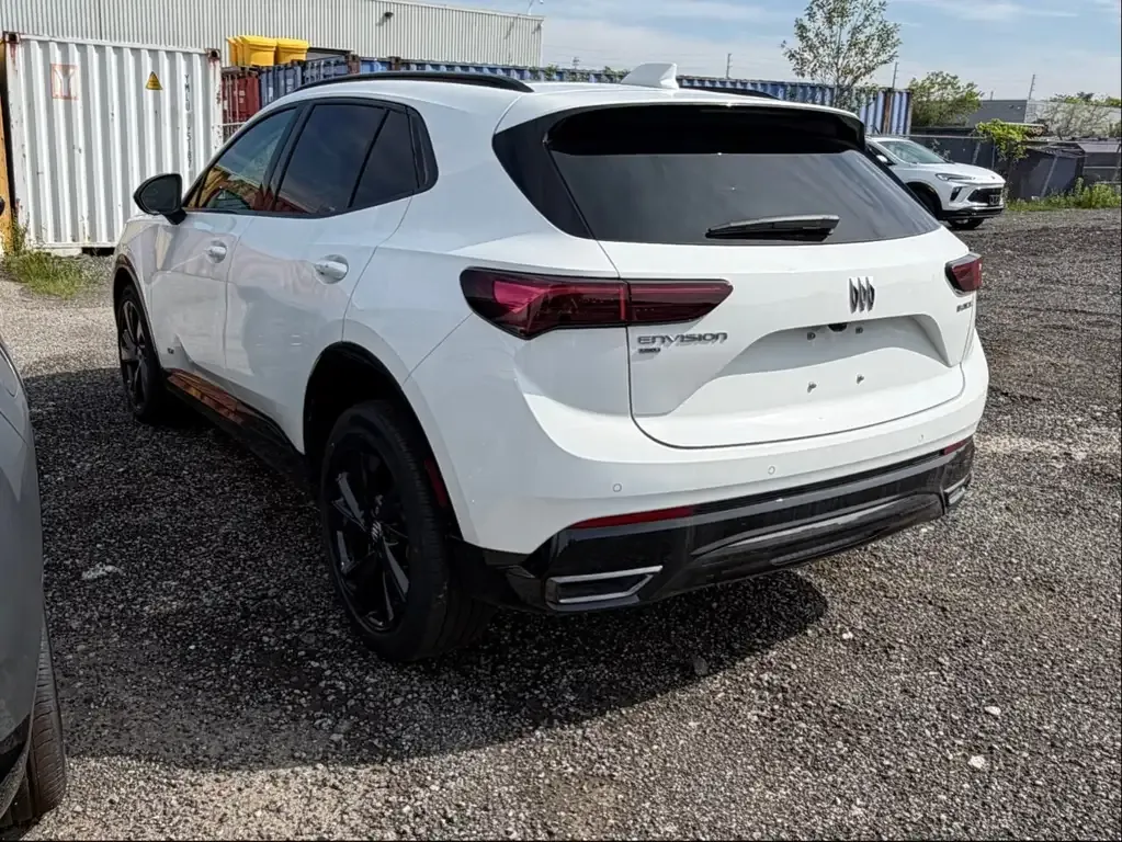 Buick Envision 2026 photo 5