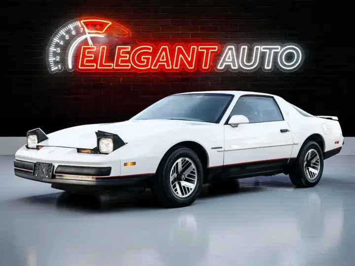 Pontiac Firebird 1990 photo 3