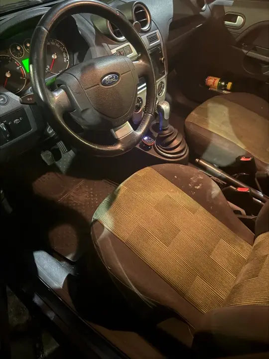 Ford Fiesta 2007 photo 3