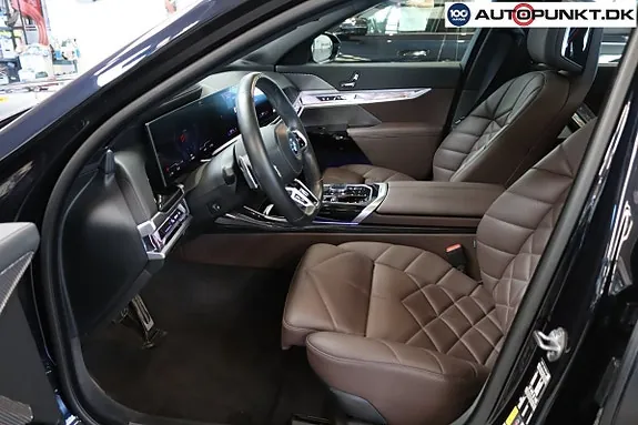 BMW I7 2024 photo 4