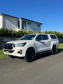 Toyota Hilux 2020 photo 2