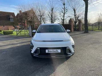 Hyundai Kona photo 2