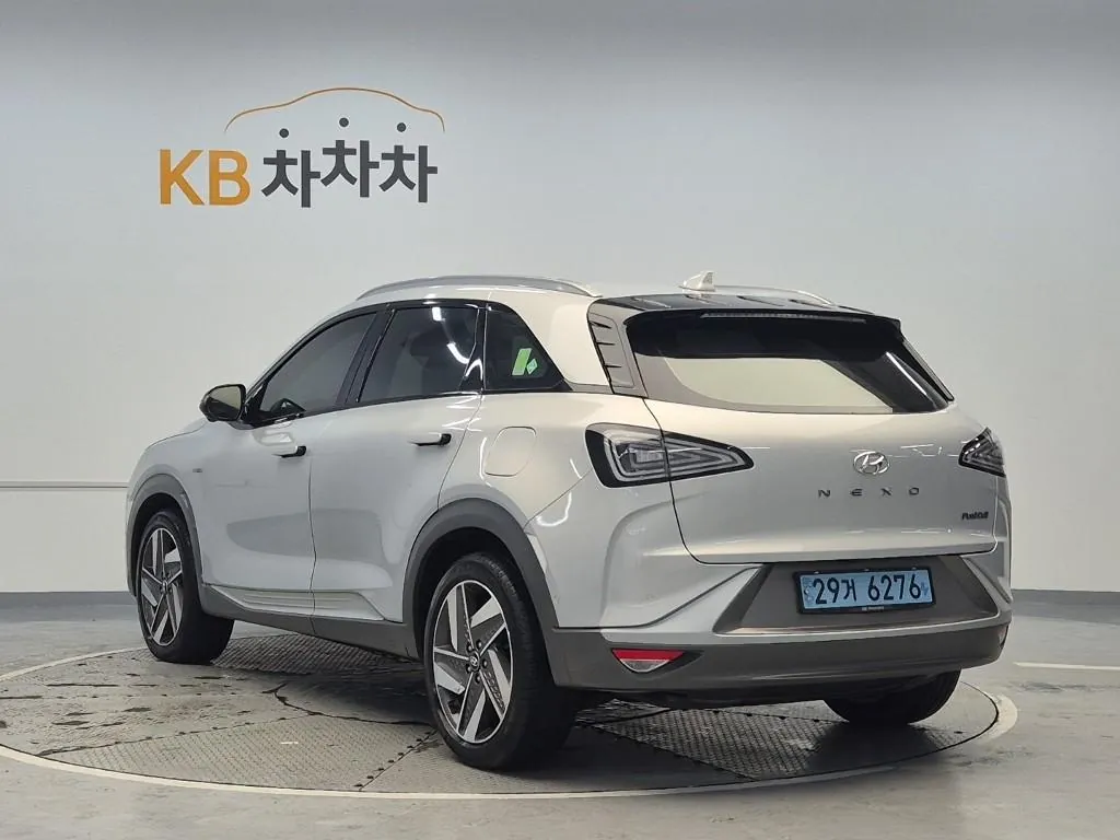 Hyundai Nexo 2021 photo 2