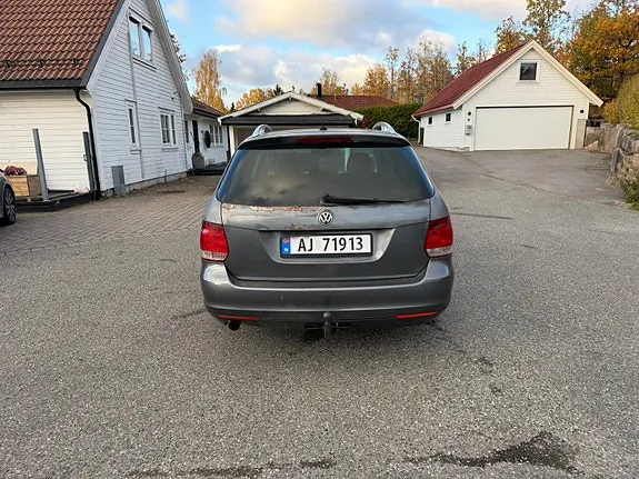 Volkswagen Golf Vi 2011 photo 3