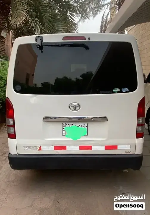 Toyota Hiace 2019 photo 2