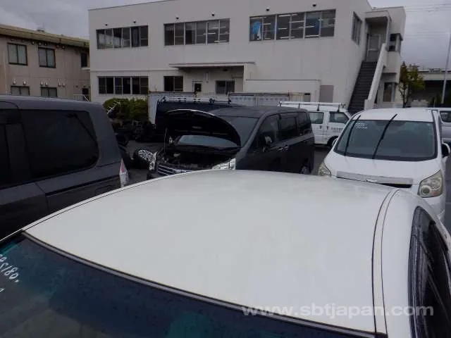 Toyota Crown 2005 photo 5