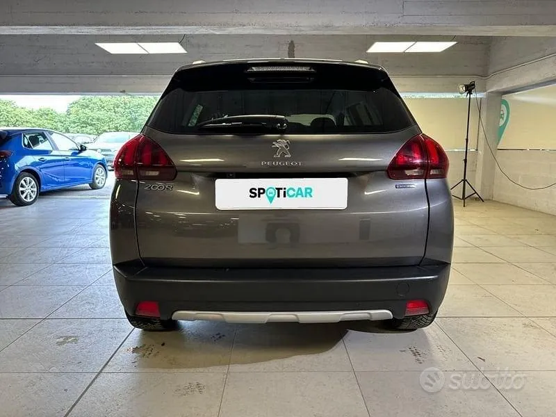 Peugeot 2008 2017 photo 4