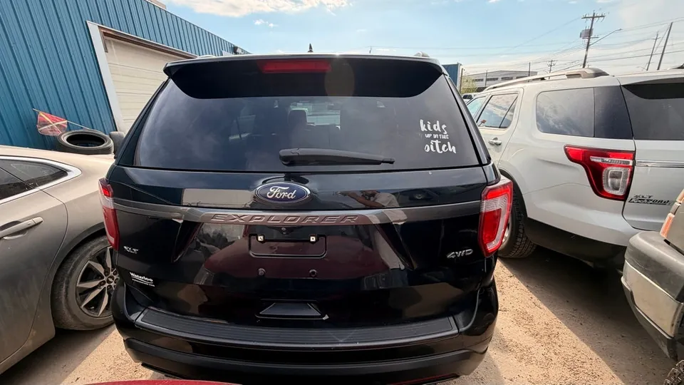 Ford Explorer 2018 photo 5