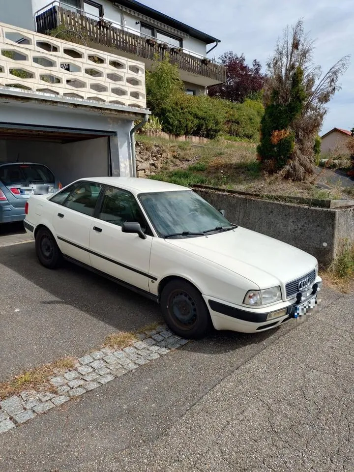 Audi 80