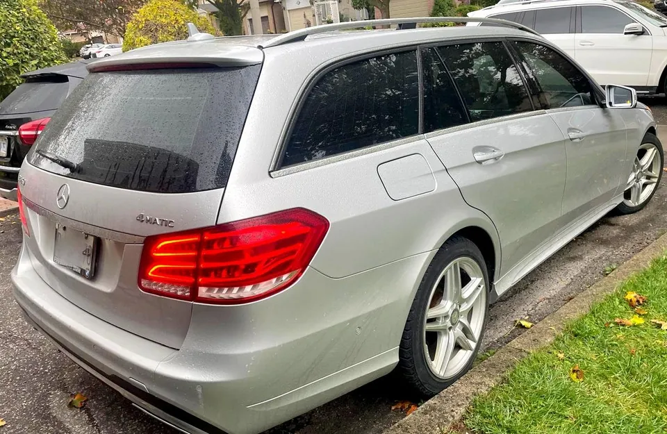 Mercedes-Benz E-Class 2014 photo 2