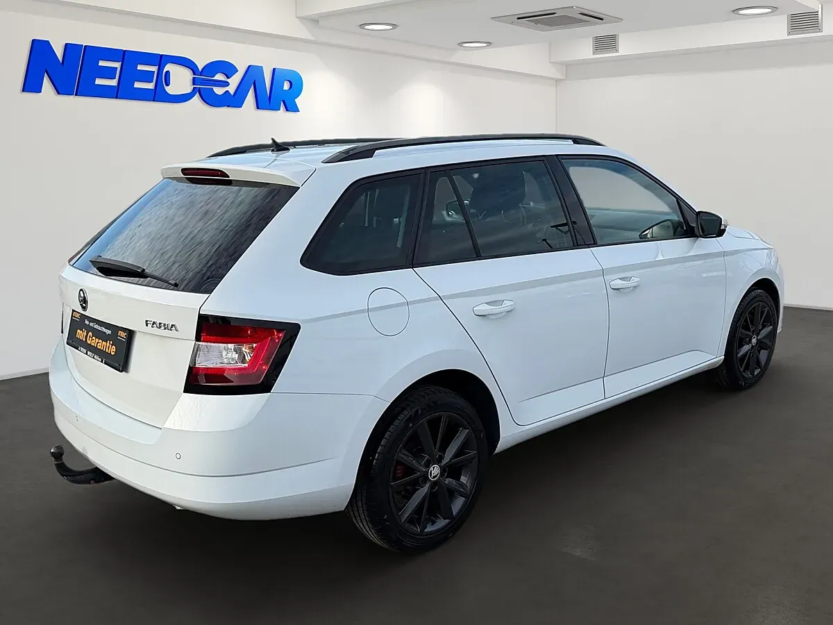Skoda Fabia 2015 photo 3
