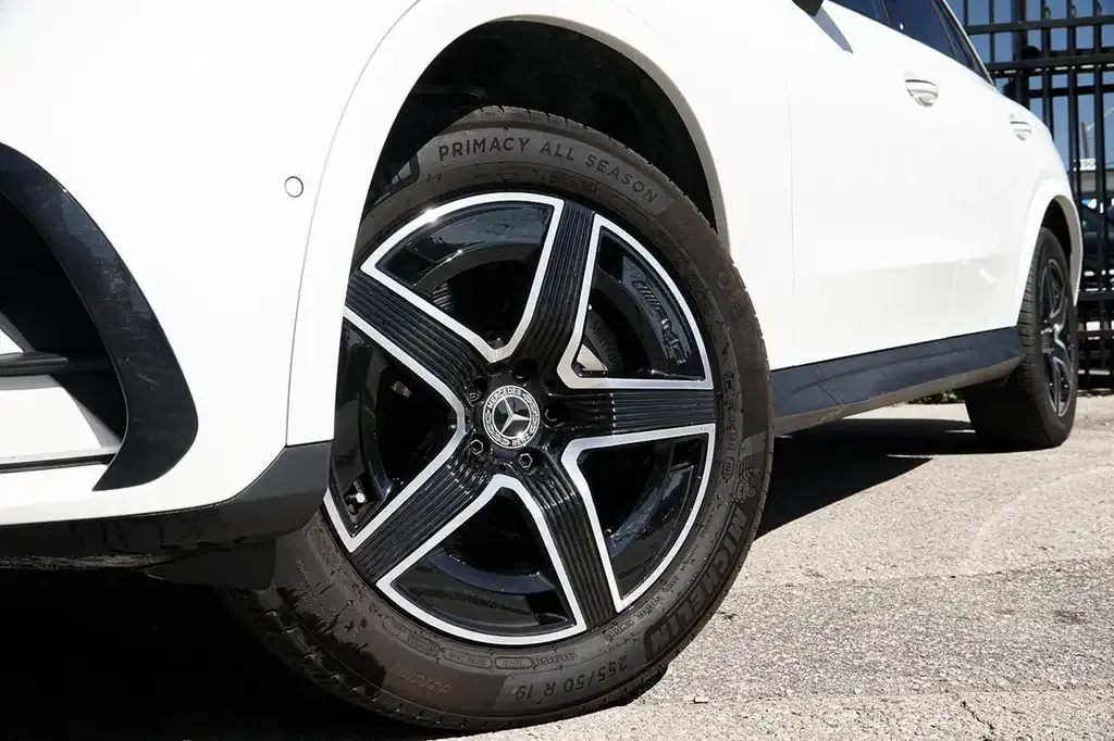 Mercedes-Benz Glc 2023 photo 3