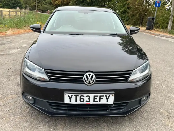 Volkswagen Jetta 2013 photo 2