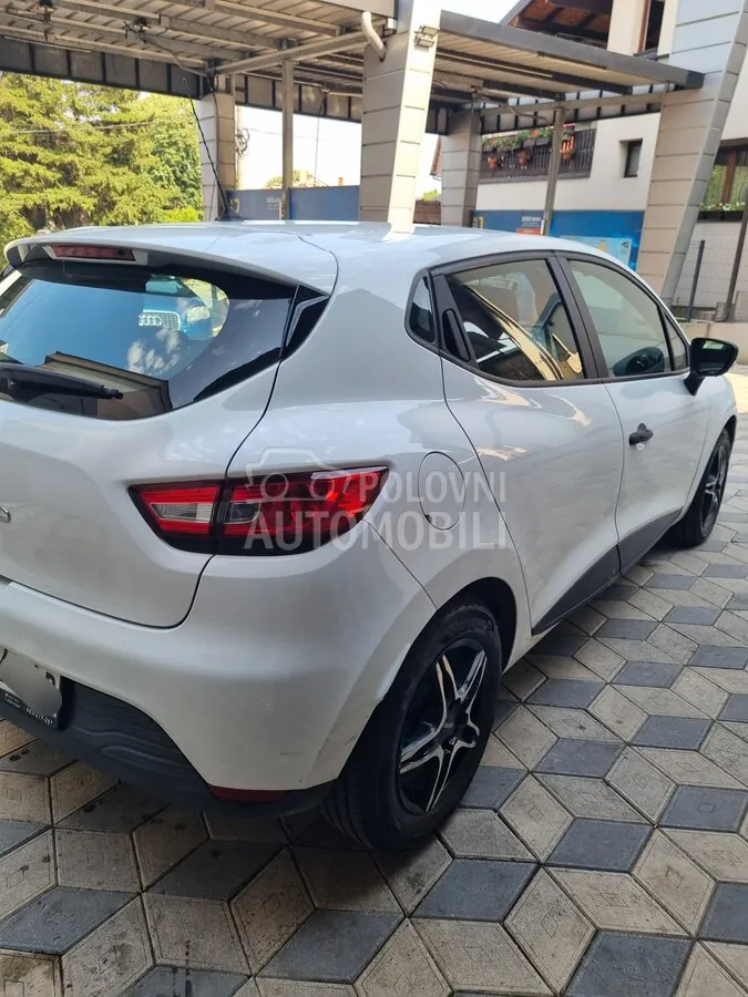 Renault Clio 2014 photo 4