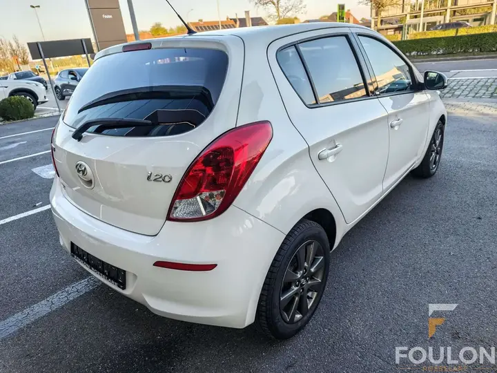Hyundai I20 2014 photo 4