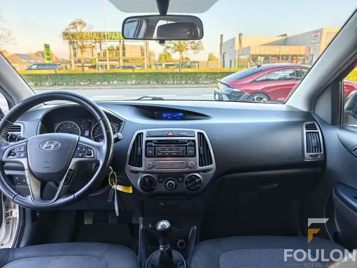 Hyundai I20 2014 photo 5