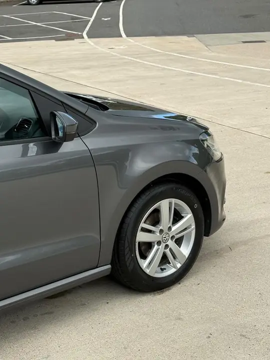 Volkswagen Polo 2017 photo 4