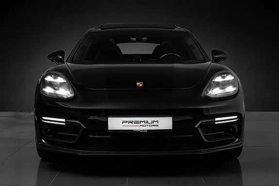 Porsche Panamera Turbo S 2018 photo 4