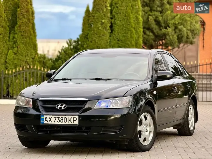 Hyundai Sonata 2006 photo 2