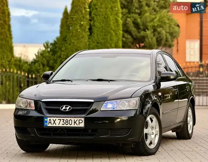 Hyundai Sonata