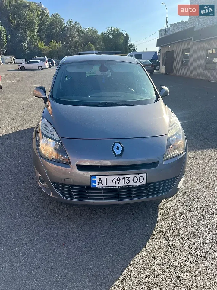Renault Grand Scenic