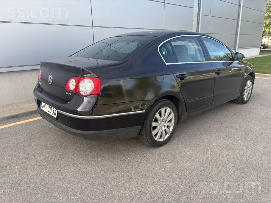 Volkswagen Passat 2006 photo 2