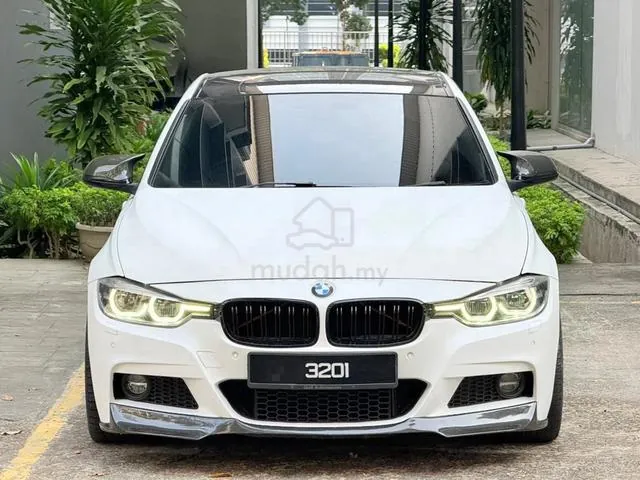 BMW 320I
