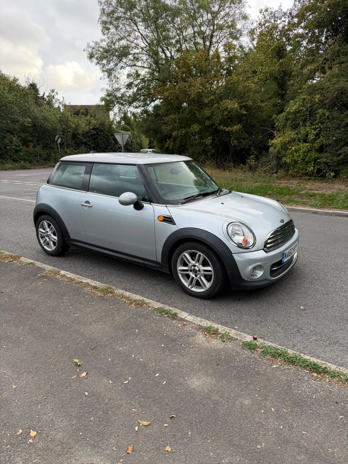 Mini Cooper 2010 photo 2