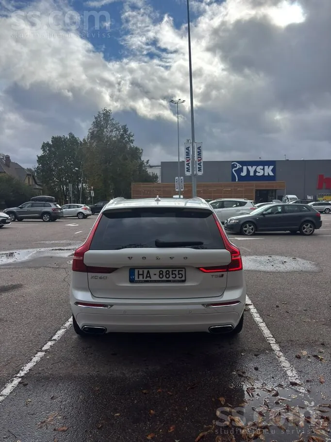 Volvo Xc60 2018 photo 4